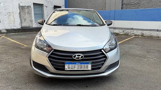 HYUNDAI HB20 1.0 COMFORT 12V FLEX 4P MANUAL